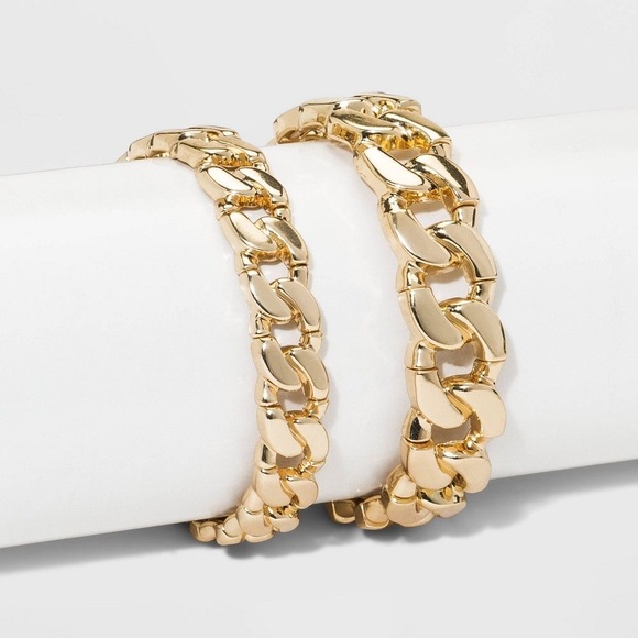 wild fable Jewelry - Wild Fable Thick Gold Chain Bracelet Set